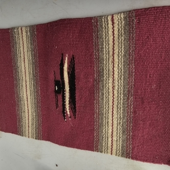 Small native American, (or possibly Mexican), hand woven wall hanging.‎ - Picture 3 of 6